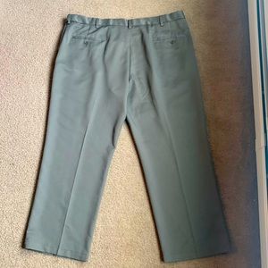 Haggar men’s, pleated dress pants  Olive/ army green 44 X 29 Big and Tall